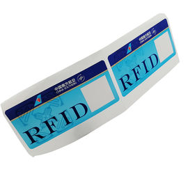عرف RFID 860 ~ 960MHz 475 * 54MM الأمتعة تسمية ملصق الأمتعة لإدارة تتبع